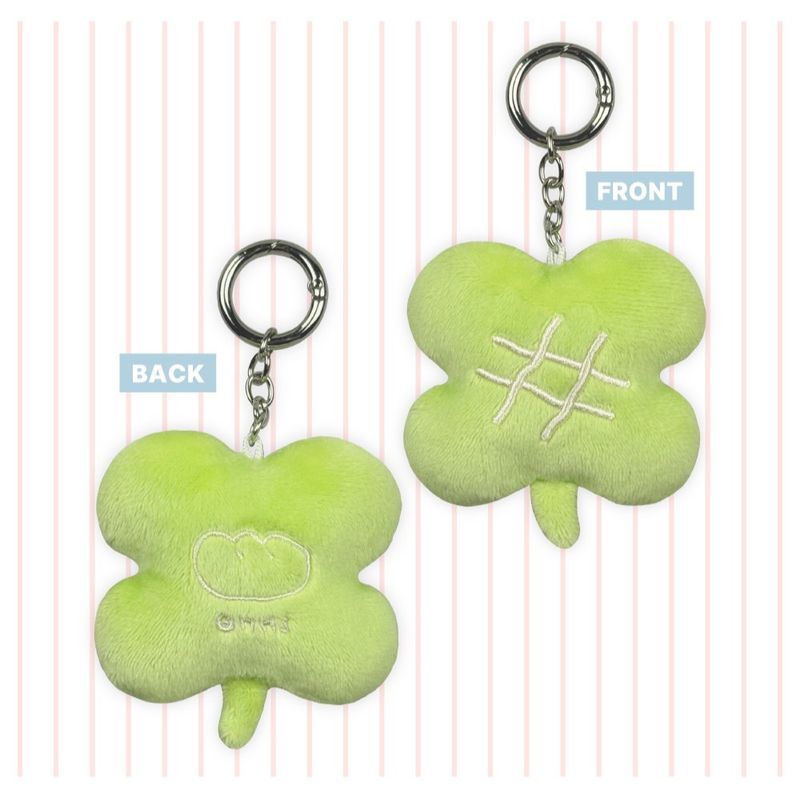 Soft fluffy keyring [melonpan clover]