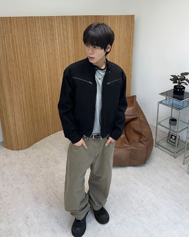 Dehail Cation Curved Pants