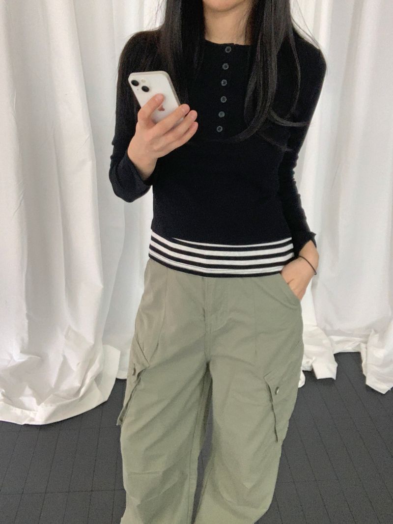 ROIA（ロイア）の「ジェラン ストライプ ロングスリーブ ティーシャツ（トップス）」