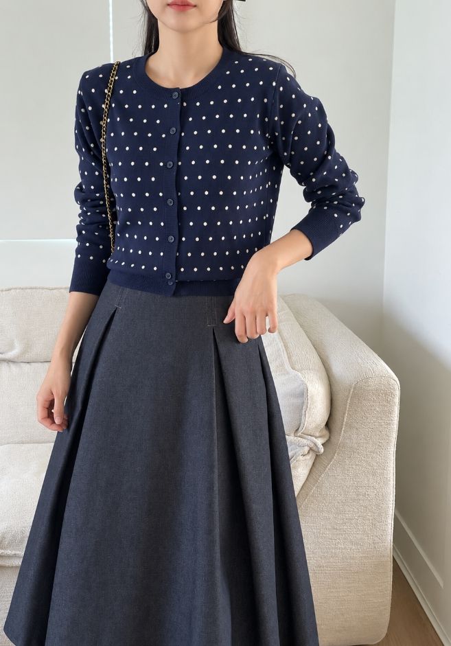 Moel Round Neck Dot Knit Cardigan