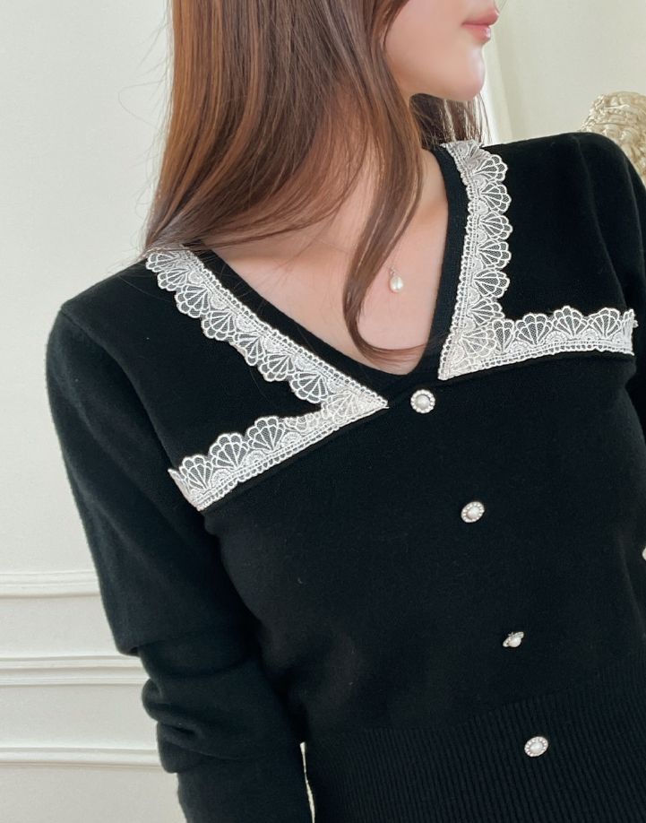 Lomet V-Neck Lace Pearl Knit