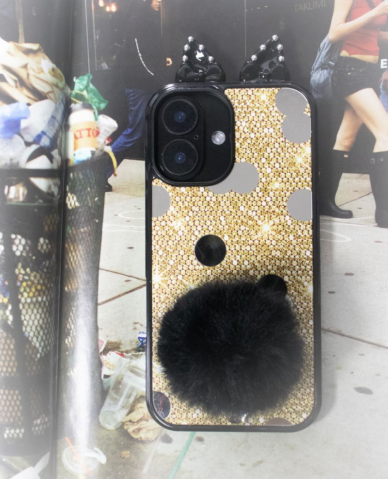 Naughty Kitty Case (Spangle)