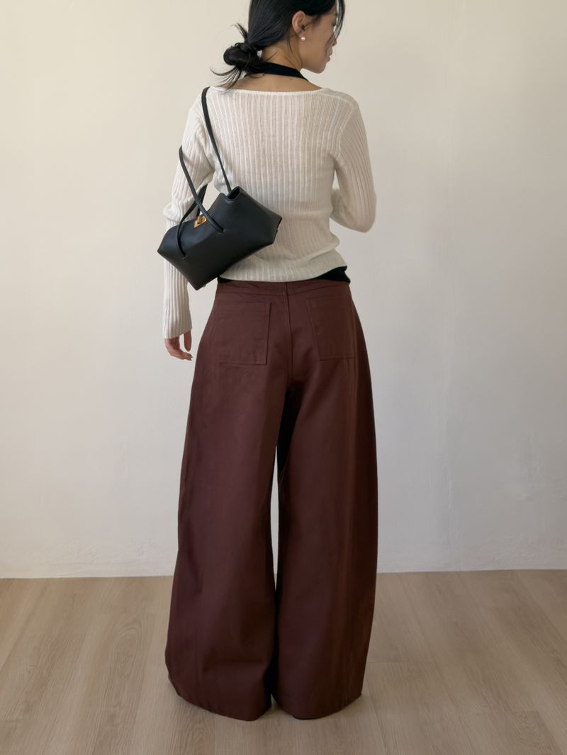 215 Rivet Curved Wide Pants