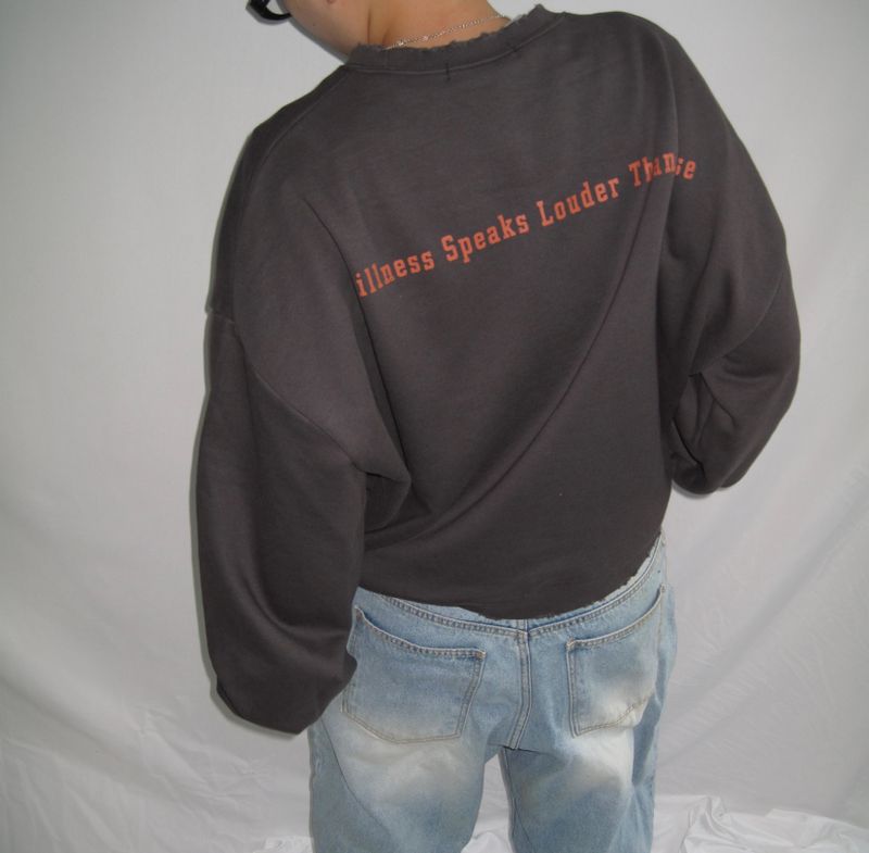 [UNISEX] STO Damage Sweatshirt (2 Colors)