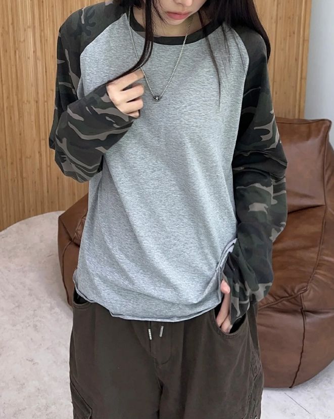 DIT Raglan Crop Long Sleeve Tee