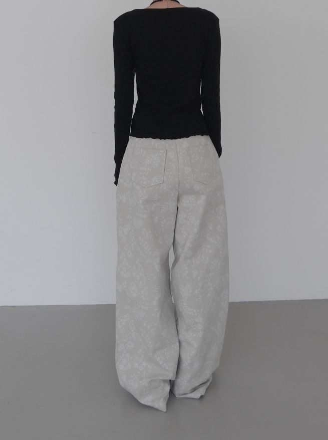 Noir Button Ribbed Tee