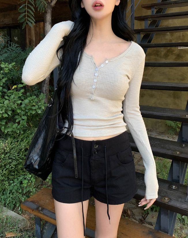 Kaen Button Slim Ribbed Long Sleeve
