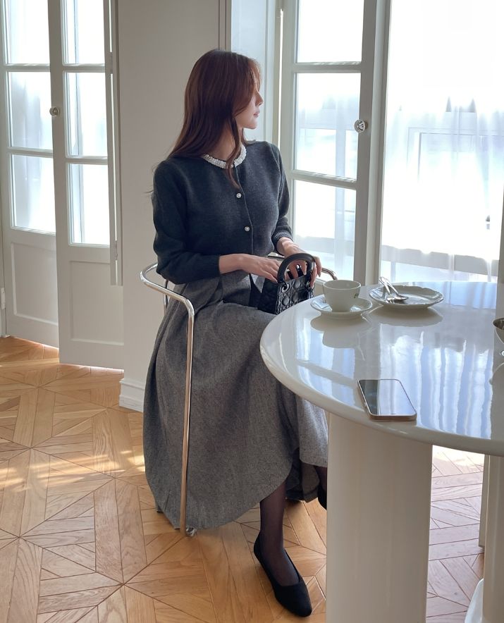 Swal Round Beads Knit Cardigan