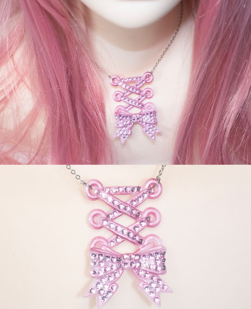 Eyelet Lace-up Necklace