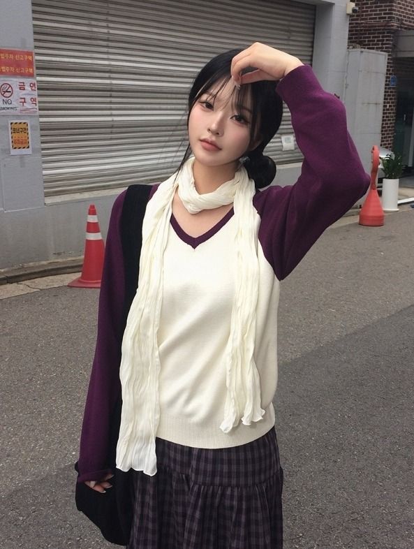 Juon Color Matching Raglan V-Neck Knit