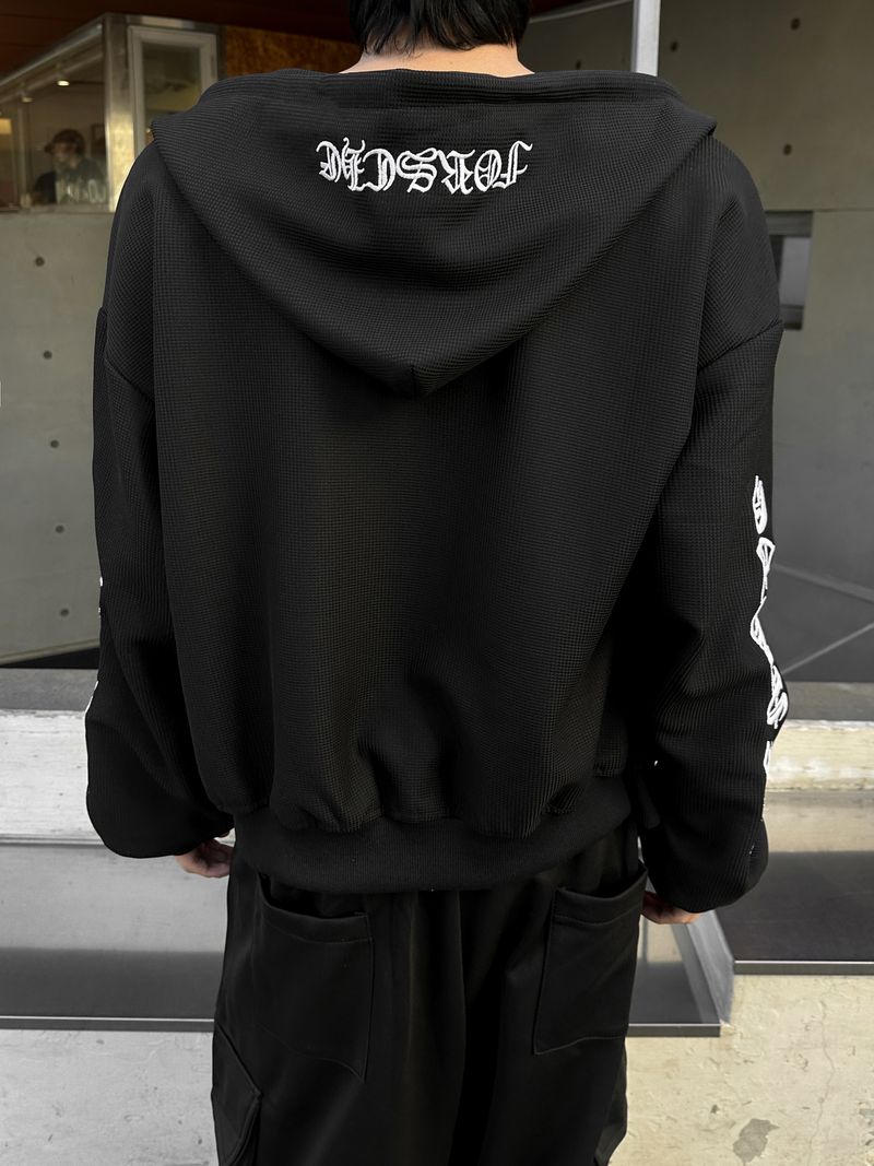 Wayne Lettering Hood Zip-up
