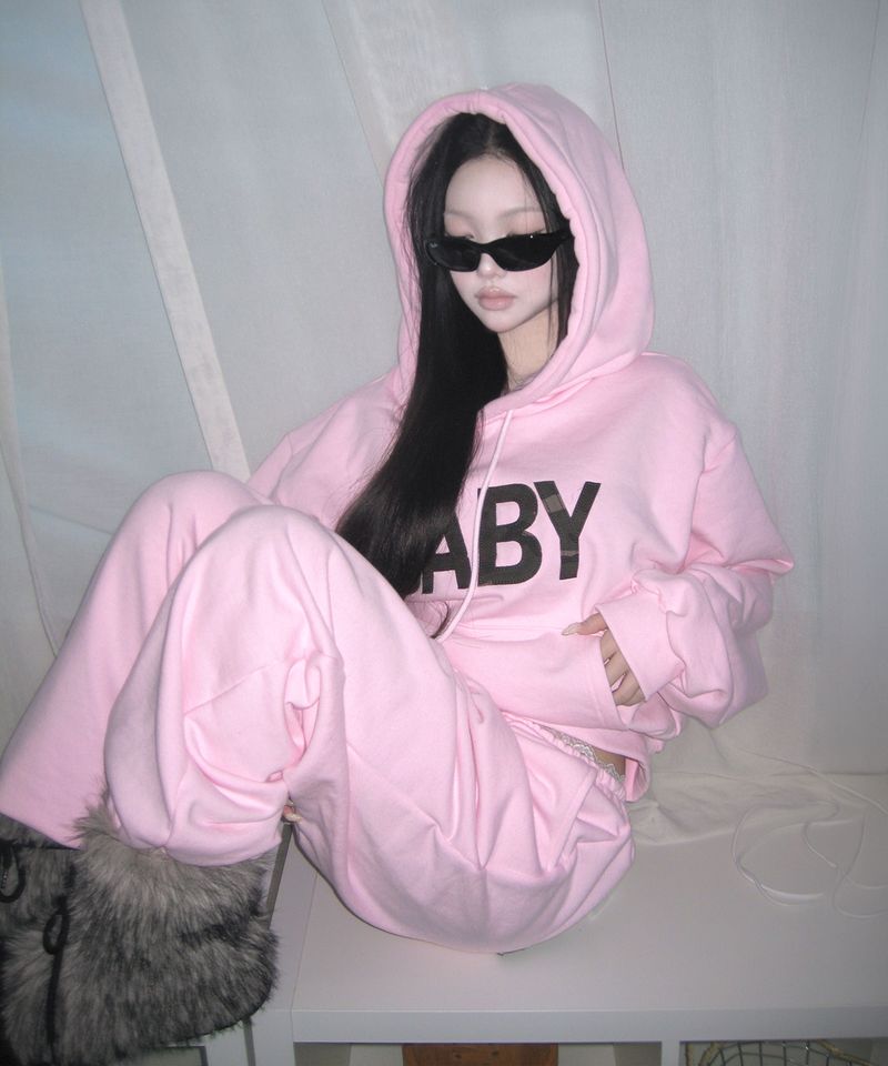 meego（ミーゴ）の「camo baby crop hoodie (4colors)（Tops）」
