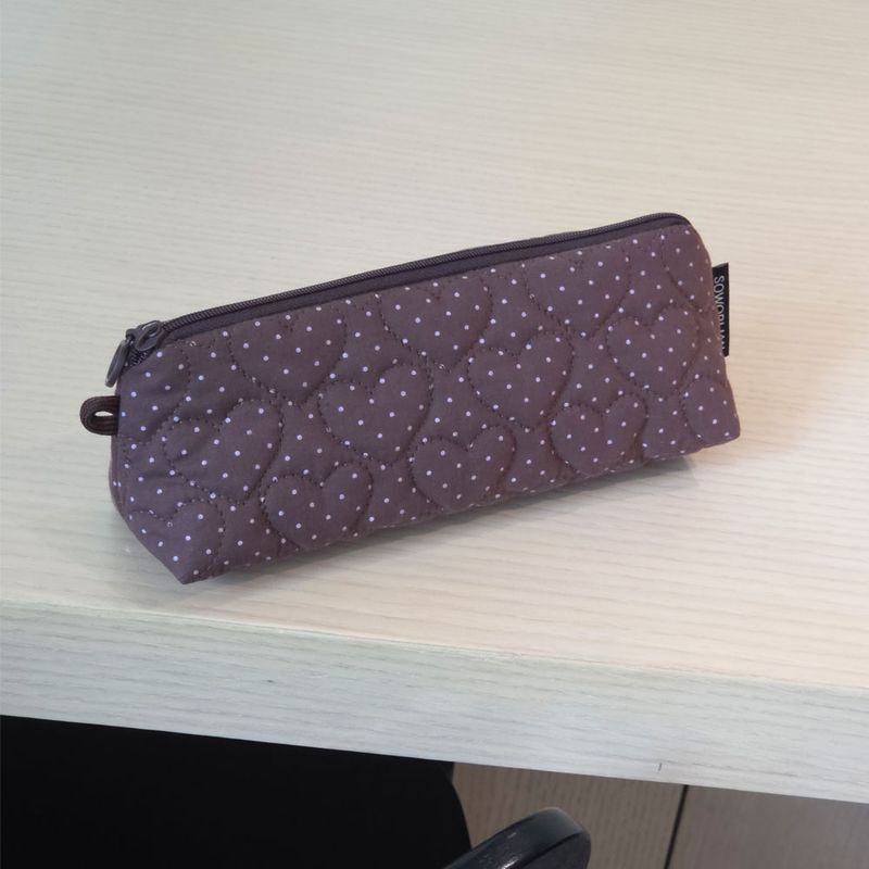 Triangle zipper Pencil Pouch_Petit Dot Brownie