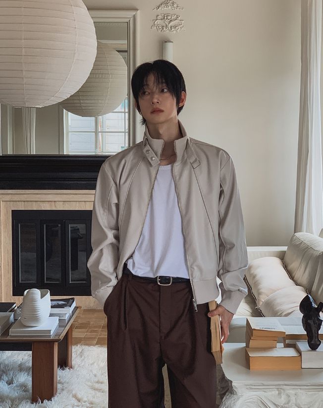 Kanden Belt High-Neck Leather Blouson