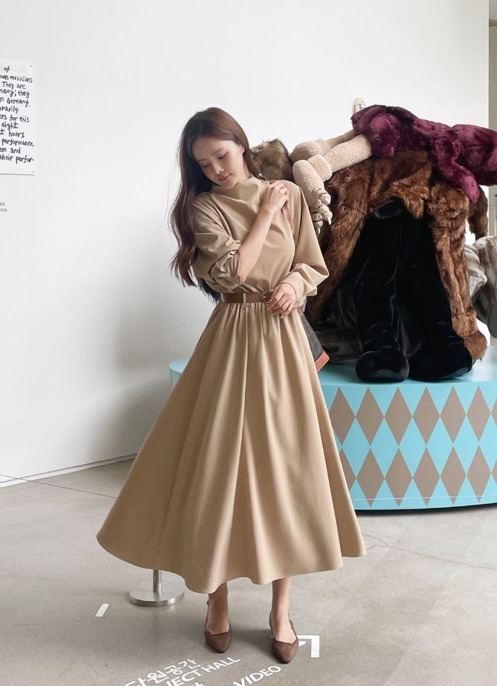 iam mari（アイアム マリ）の「26FW★ OZハーフネック ロングスリーブ ドレープ バンディング フレア ワンピース (Belt Set)（ワンピース/ドレス）」