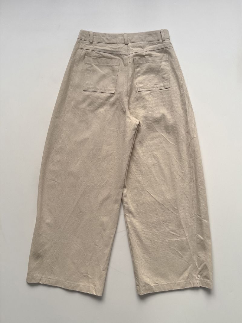 215 Rivet Curved Wide Pants